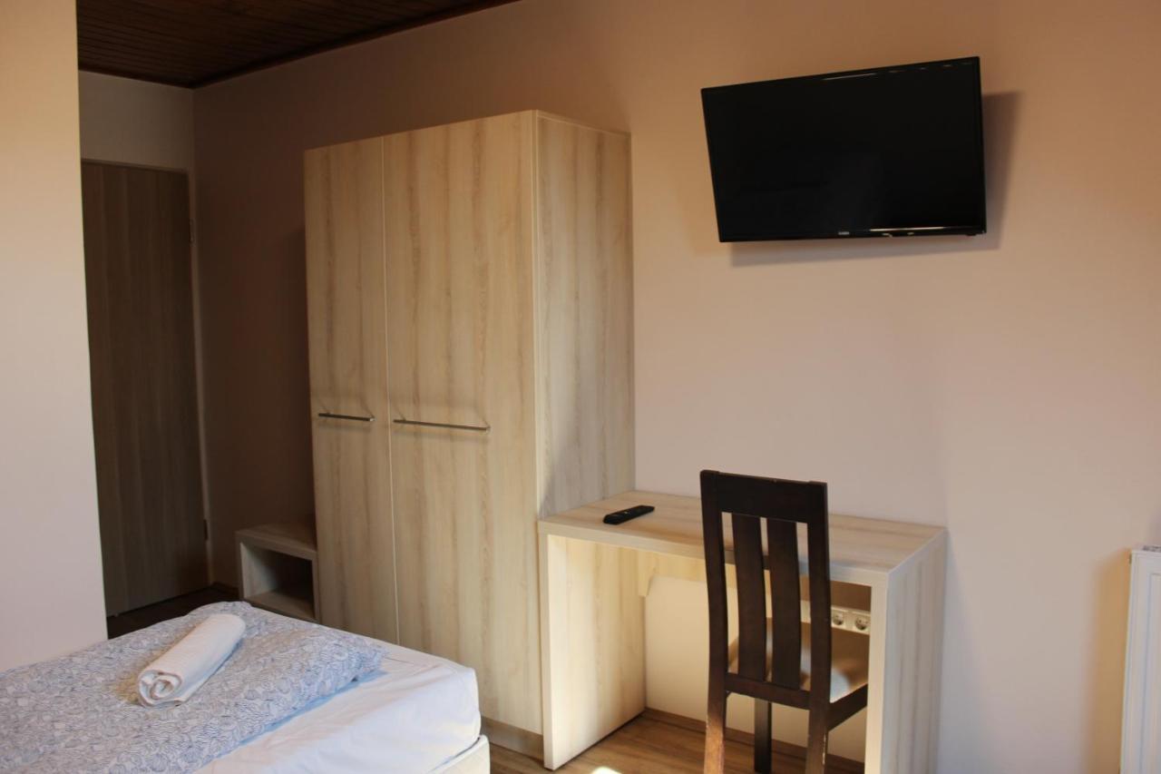 Natura Panzio&Apartmanhaz Orfű Eksteriør billede