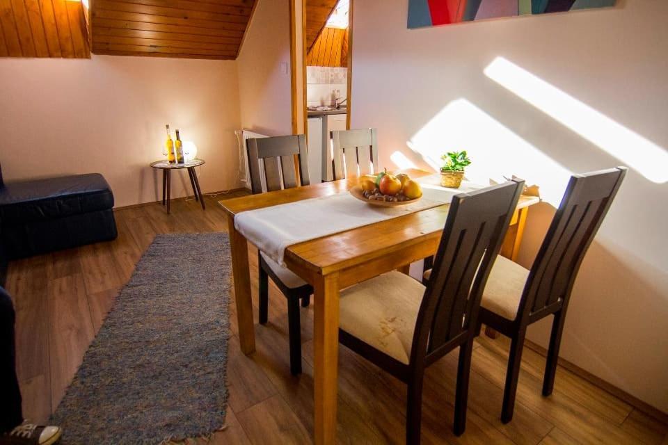 Natura Panzio&Apartmanhaz Orfű Eksteriør billede